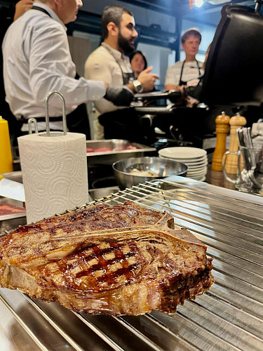 <Классика жанра. Мастер-класс по стейкам 19.11.2025