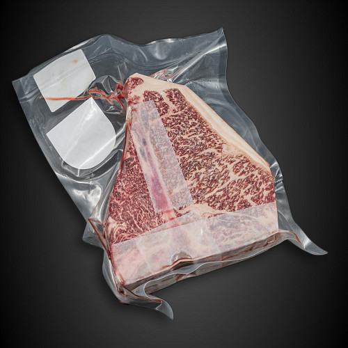 <Стейк Ти-Бон <br>  Грант Сross Wagyu (Dry Aged)